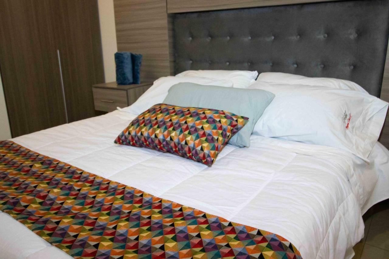 Hotel Madrid Plaza Colombia Eksteriør bilde