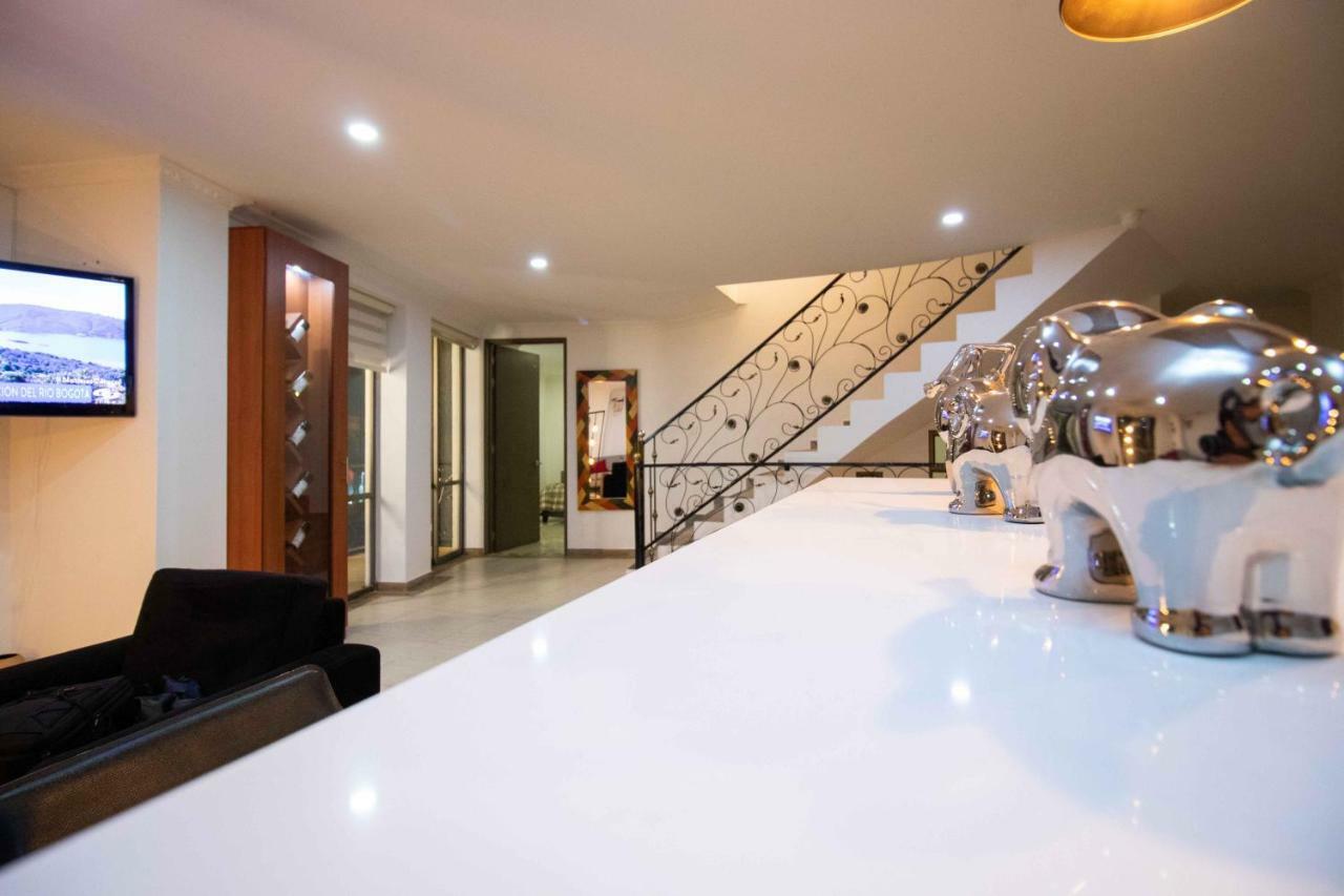 Hotel Madrid Plaza Colombia Eksteriør bilde